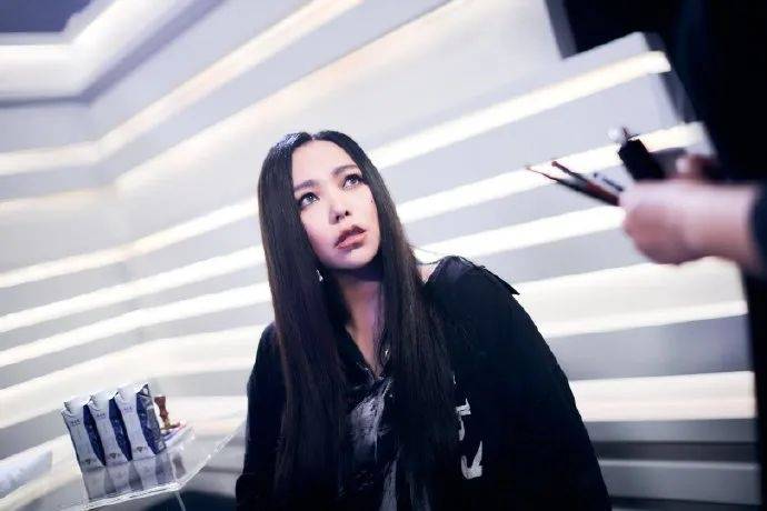 皇冠信用网庄家_张惠妹决定无限期停工：演出太过劳累想要休息皇冠信用网庄家，且想陪伴88岁母亲；此前回应持续发福