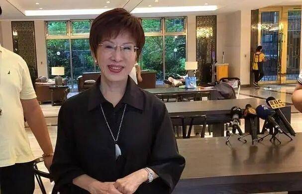 佛罗伦萨vs那不勒斯_局势出乎意料佛罗伦萨vs那不勒斯，台当局改口称洪秀柱无罪，对没去北京的马英九下手