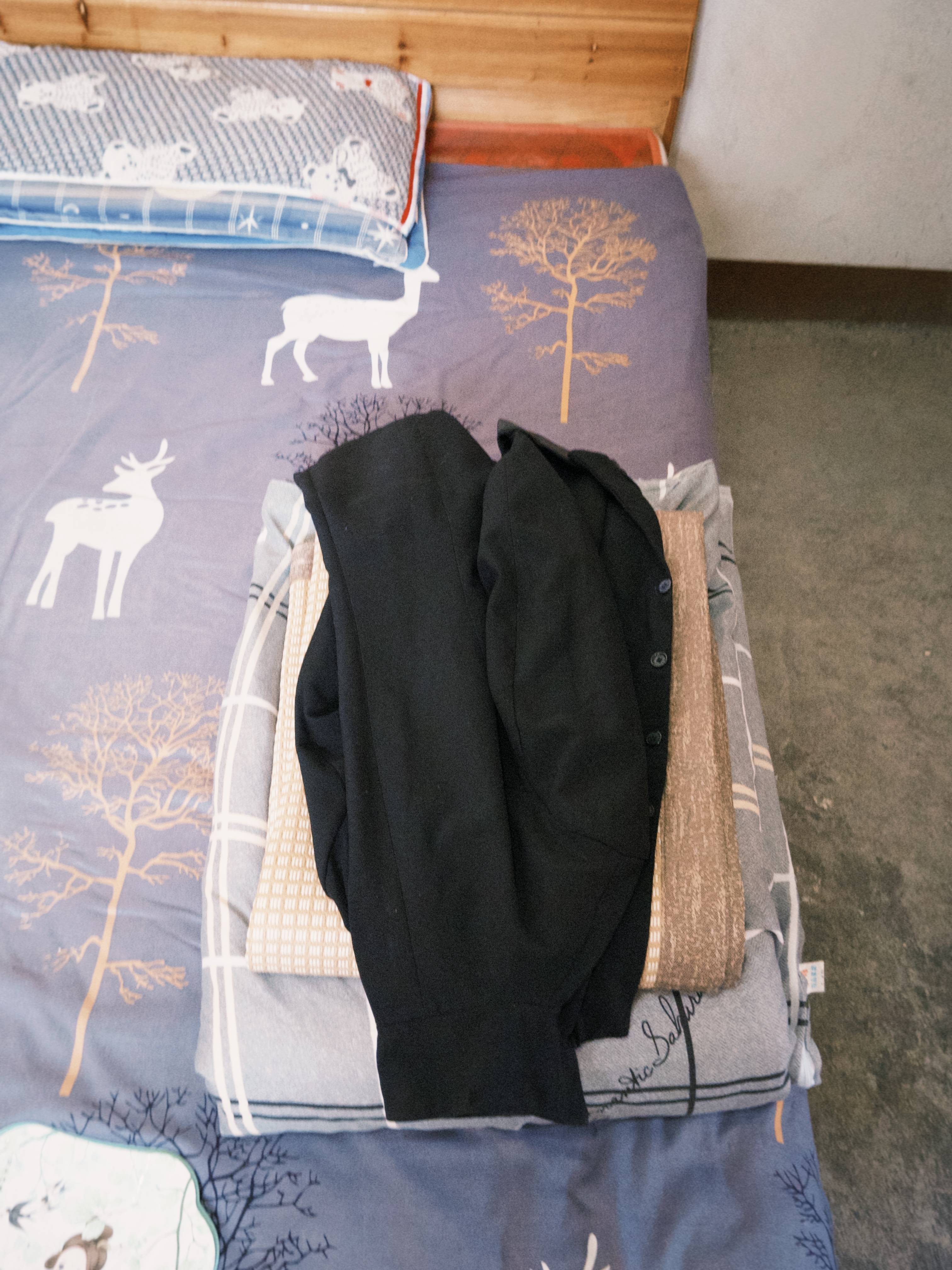 皇冠皇冠信用网代理_七旬母亲卖掉儿子3万斤藏书 称读书害了皇冠皇冠信用网代理他