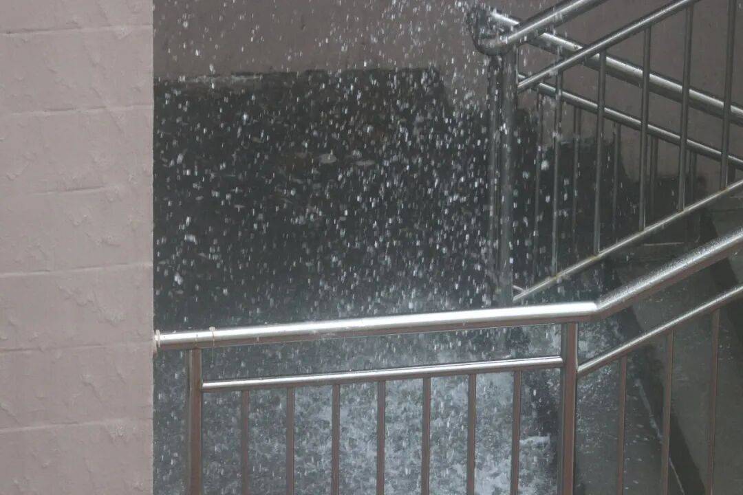 信用网怎么开户_暴雨、大风、大浪来袭信用网怎么开户！青岛市发布防汛预警！