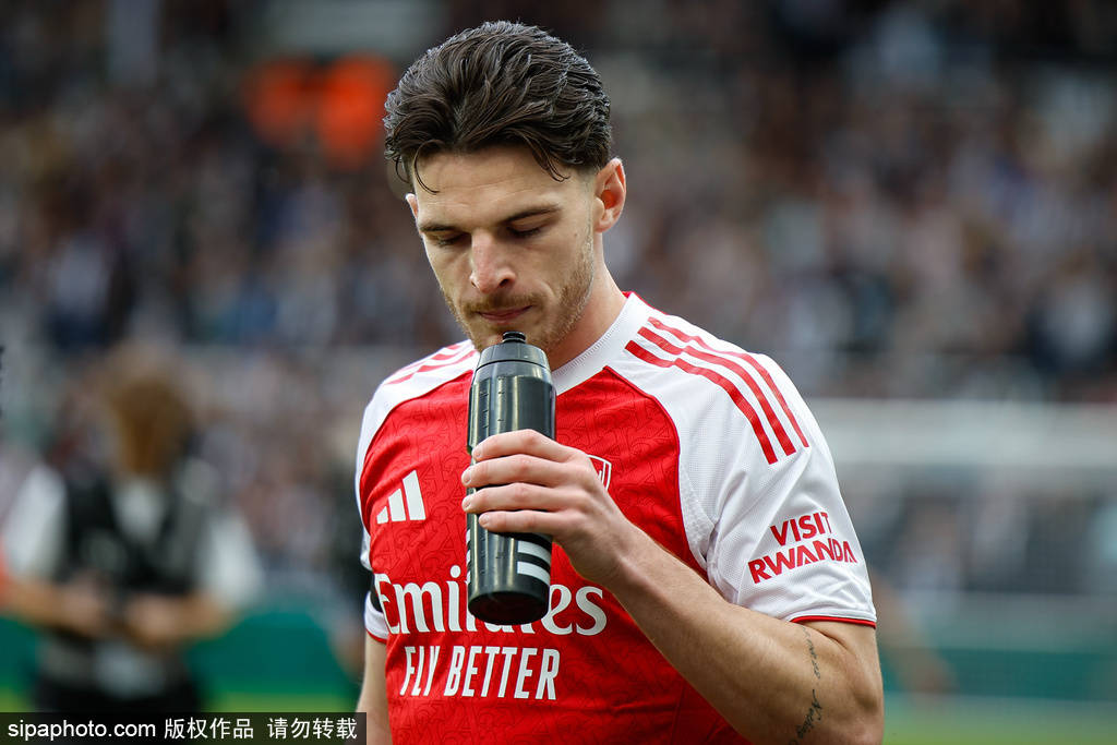 皇冠信用盘结算日_观战台：巴萨火拼巴黎+皇马远征 拜仁冲击开局九连胜