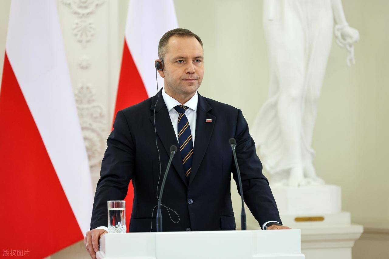 皇冠信用盘庄家_俄罗斯不宣而战皇冠信用盘庄家，十万俄军齐聚红军城，波兰大使馆遭误炸？误炸还是蓄意挑事