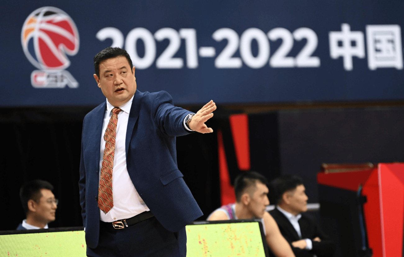 怎么申请皇冠信用网_徐长锁因病去世享年52岁 杨瀚森发文缅怀恩师