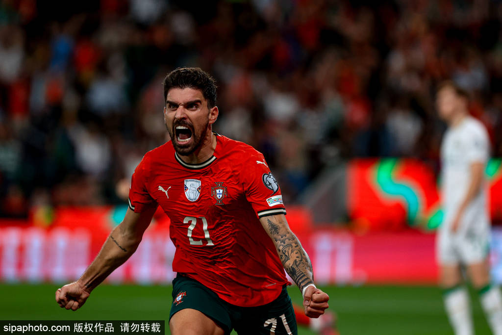 信用网皇冠申请注册_世预赛-C罗中框+失点内维斯补时绝杀 葡萄牙1-0夺三连胜