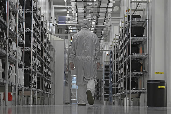 皇冠体育App下载
_“强制”接管中资芯片企业皇冠体育App下载
,荷兰急辩:不是美国让干的,纯属巧合