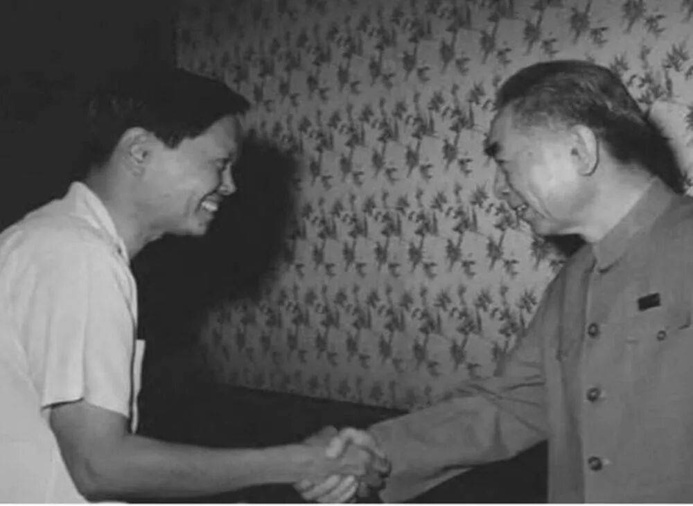 皇冠信用网口出租_“大先生”千古皇冠信用网口出租，杨振宁的一生