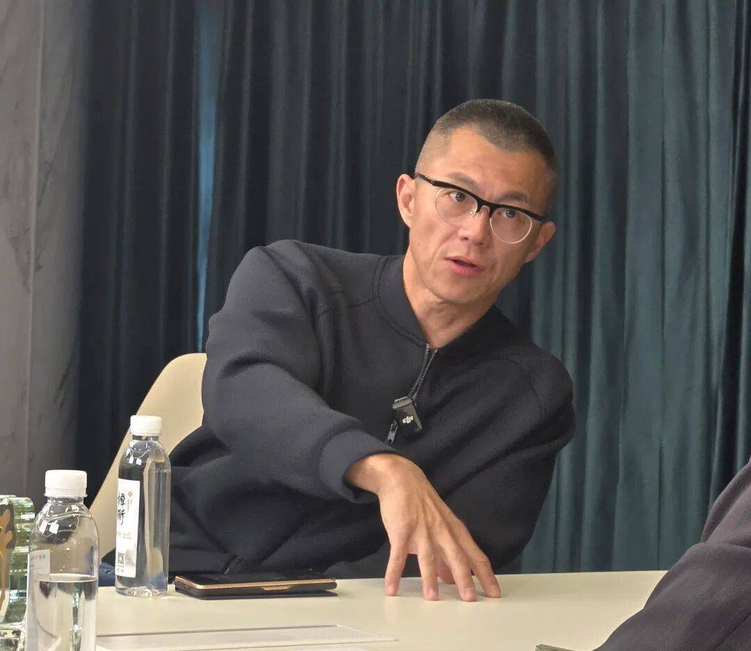 皇冠信用網登3代理_独家采访丨陈震首次还原撞车事件