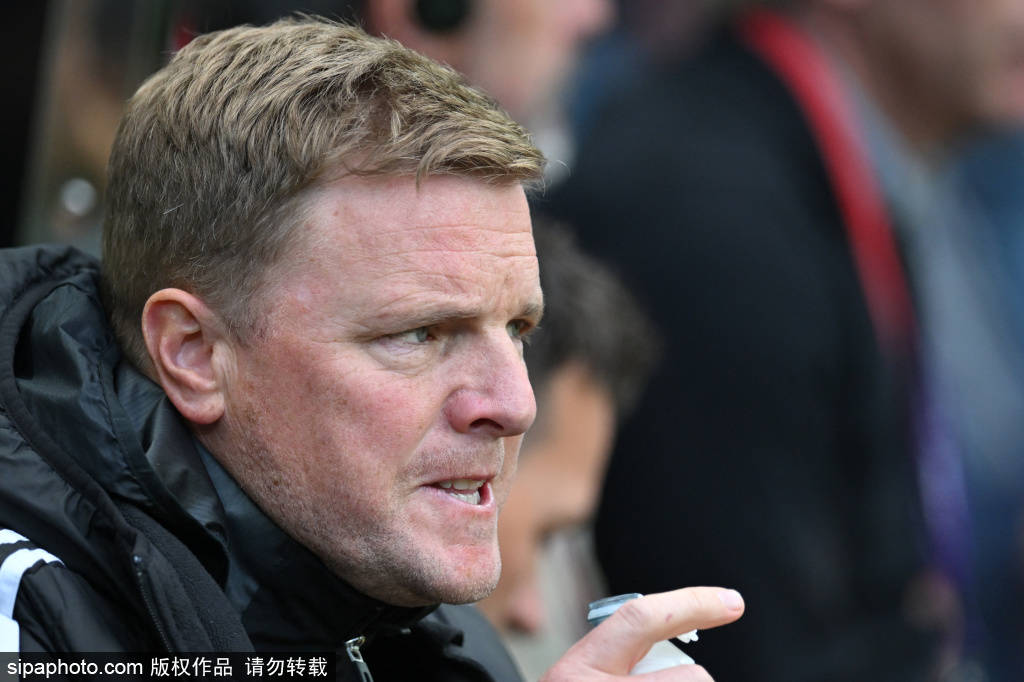 世界杯信用盘哪里申请_水晶宫主帅格拉斯纳谈不敌阿森纳：沮丧与骄傲的双重心情