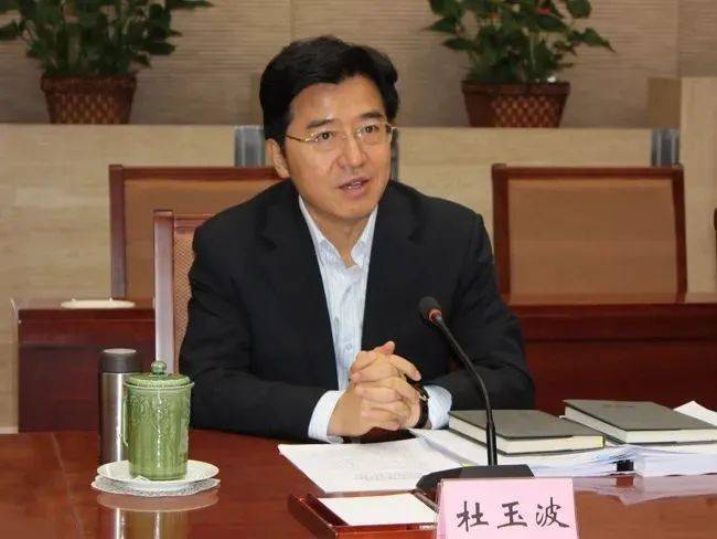 介绍个信用网址多少_中央批准介绍个信用网址多少，开除蒋超良、陆文俊、张建华党籍