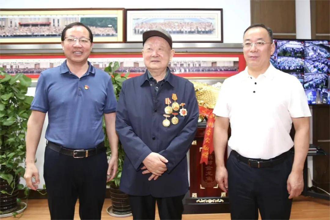 世界杯信用网代理_一代传奇苏商谢幕：镇江放牛娃做出370亿元市值公司；儿子早已接班世界杯信用网代理，闯入特斯拉核心供应链