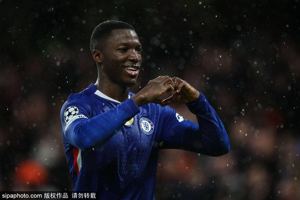 皇冠代理登3平台_观战台：利物浦战苦主+阿森纳争八连胜 拜仁冲14连胜