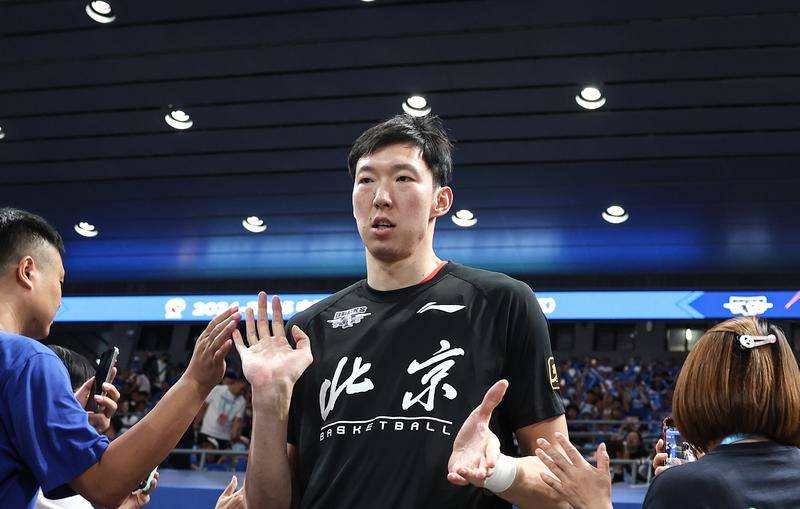 足球信用盘登3代理注册_周琦提醒杨瀚森保持心态：美国很多黑人瞧不起足球信用盘登3代理注册我们