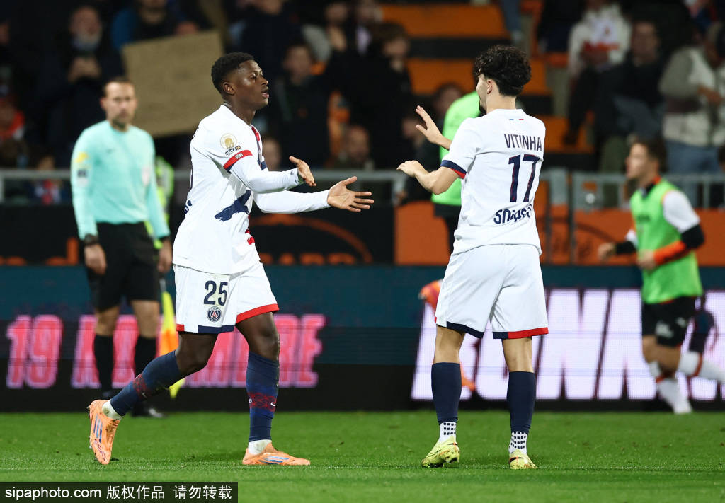 新版hga050_刘越谈中超争冠：热热闹闹踢了一年新版hga050，最终还是回到了上赛季的模样