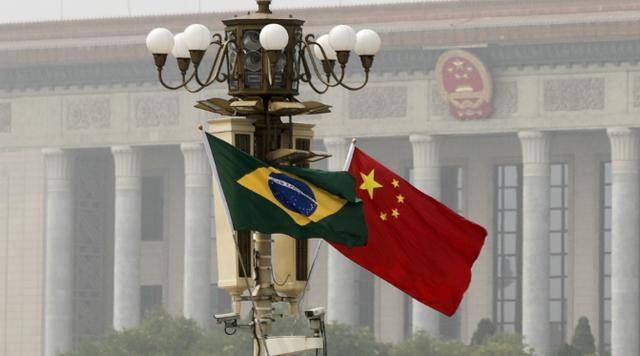 世界杯足球平台出租网场地_强抢不成世界杯足球平台出租网场地，荷兰想找代理人接手！没想到，外企直接找上安世中国