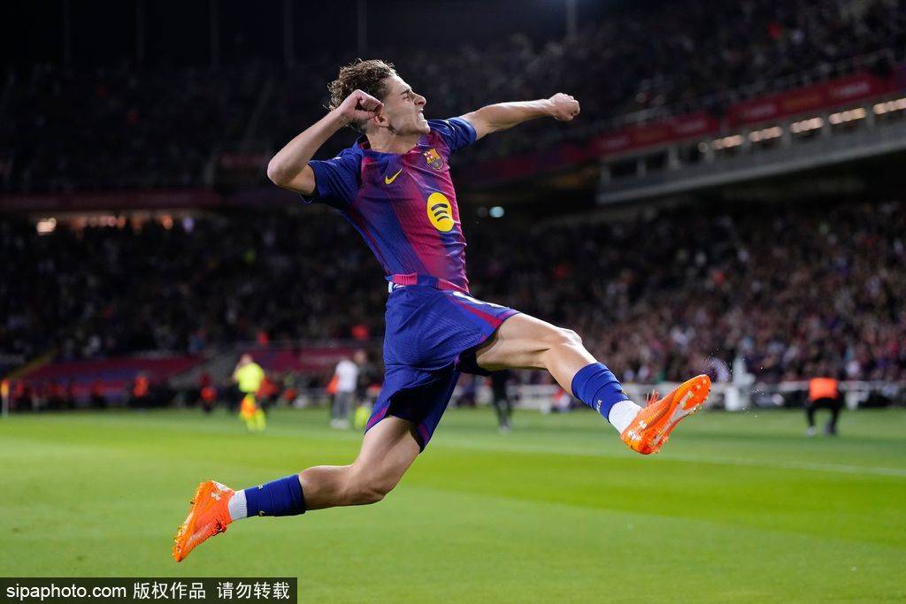 世界杯足球投注_西甲-亚马尔破门拉什福德建功 巴萨3-1埃尔切仍落后5分