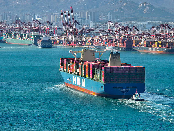 皇冠登3信用盘出租_美媒感叹：贸易战？不存在皇冠登3信用盘出租！中国出口巨轮势不可挡