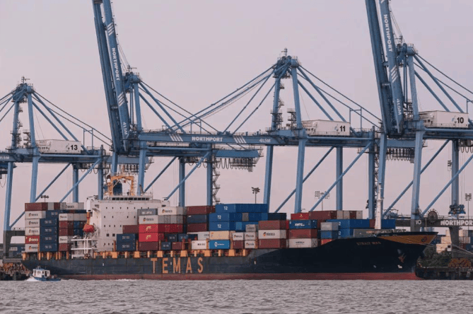 皇冠信用盘代理出租_李显龙称中国已老印度尚年轻皇冠信用盘代理出租，未来能赶超！藏着新加坡在中美印之间的战略卡位，印度有发展陷阱