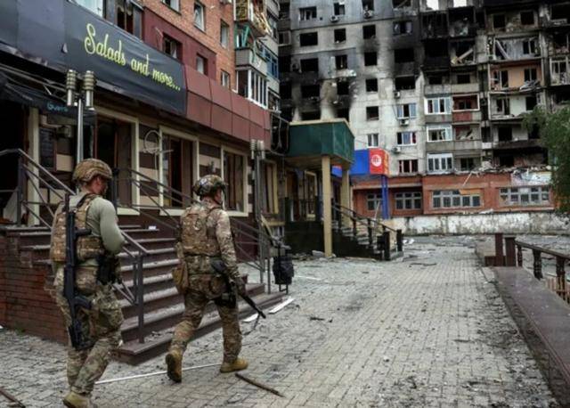 皇冠登一登二登三区别_红军城陷落在即皇冠登一登二登三区别，德媒紧急提醒乌克兰：再不撤就要人地尽失