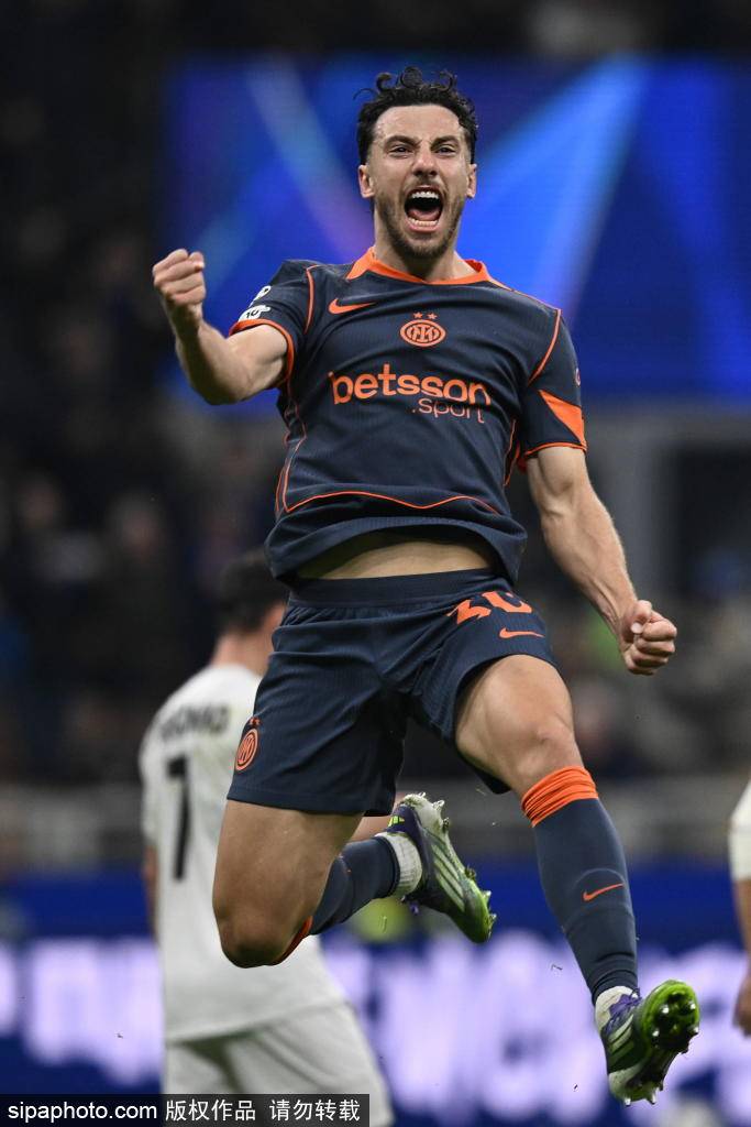 皇冠信用盘需要押金吗_梅西双响！生涯第894球助迈阿密国际2-0领先皇冠信用盘需要押金吗，揭示战术与情感的交融