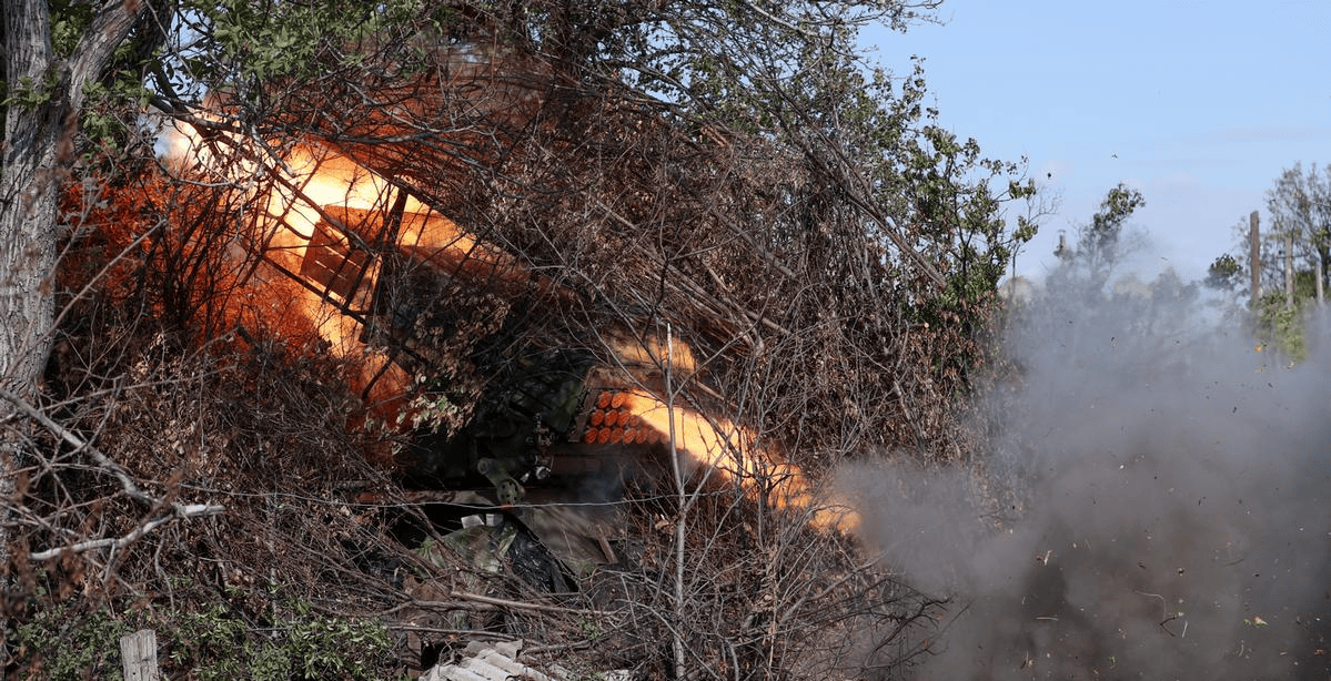 皇冠信用盘在线申请_俄军中计了？六支乌军特种兵小队突然杀出皇冠信用盘在线申请，在红军城中心升旗示威