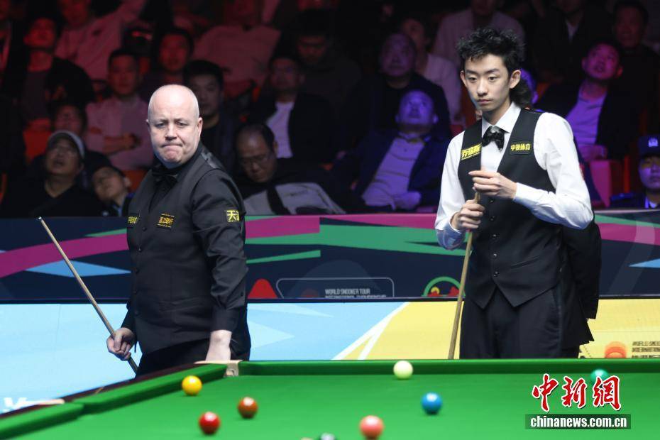 皇冠信用盘哪里申请_中国小将吴宜泽夺得2025世界斯诺克巡回赛国际锦标赛冠军