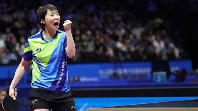 皇冠信用盘登1_再次与女单冠军擦肩皇冠信用盘登1，孙颖莎难掩失落，王曼昱说“彼此更强了” 道尽英雄相惜