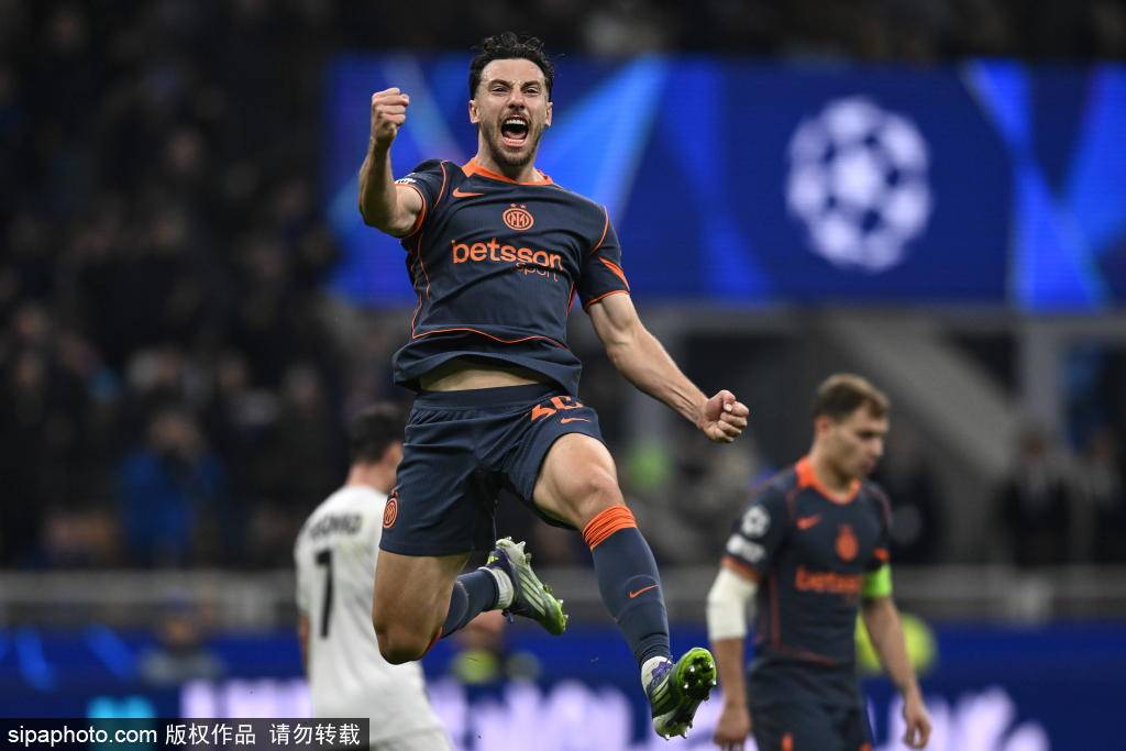 皇冠足球平台代理_米兰德比即将来袭：索扎执法将成焦点皇冠足球平台代理，意甲第12轮裁判安排解读