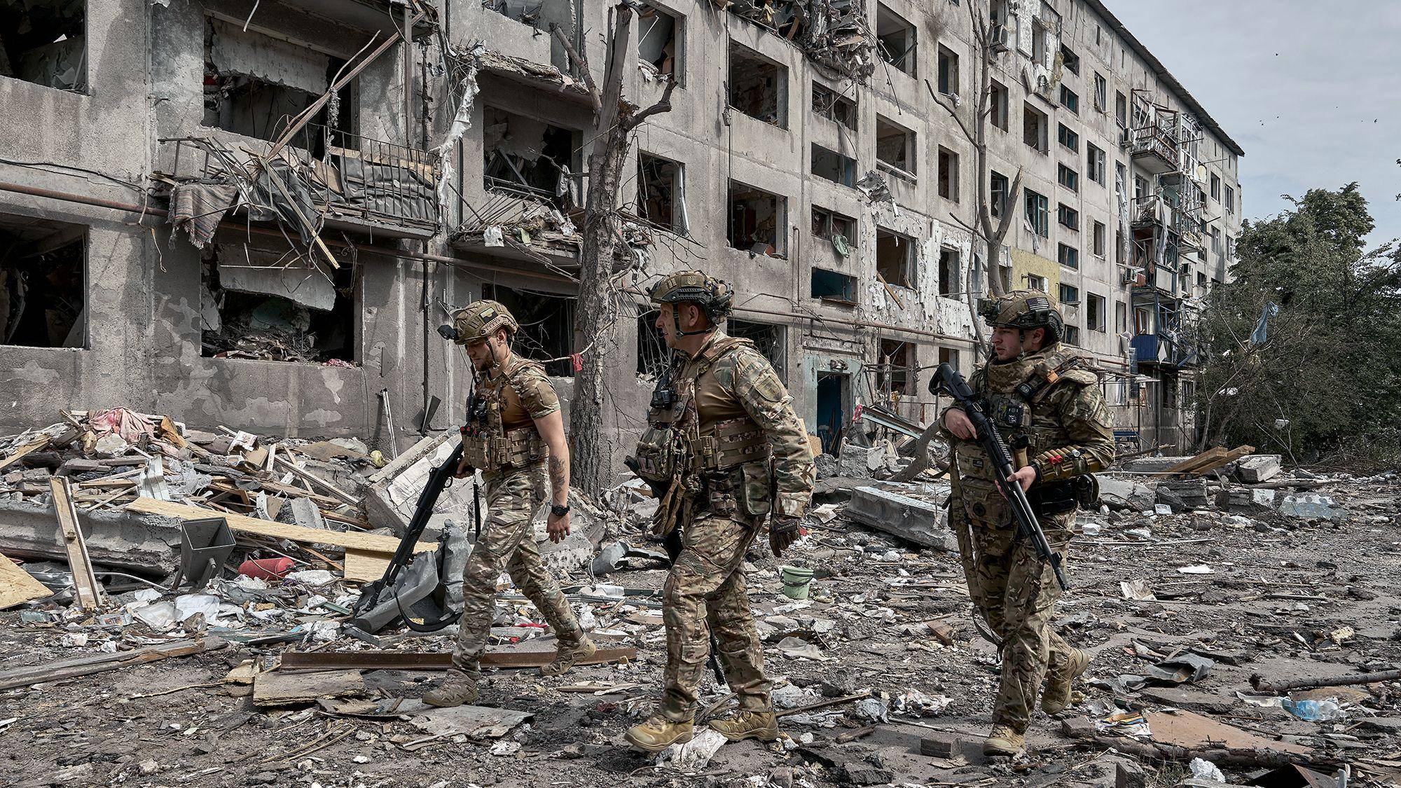 皇冠信用平台出租出售_俄罗斯坦克大军强突乌克兰第七州皇冠信用平台出租出售，美媒：乌军一个旅仅有30%官兵