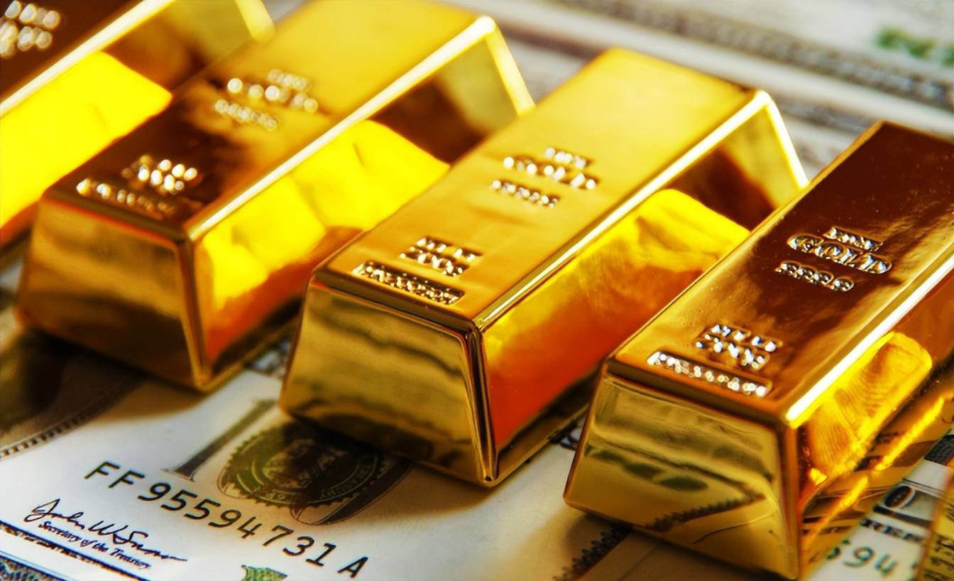 皇冠足球网站_特朗普还没启程访华皇冠足球网站，中国突然公布黄金库存，连续13个月增持黄金，美国霸权地位已不保