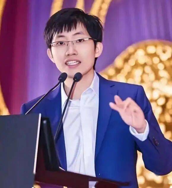 皇冠登1登2登3出租
_梁文锋炒股日赚1亿皇冠登1登2登3出租
，段永平直言 “没人打得过他”！