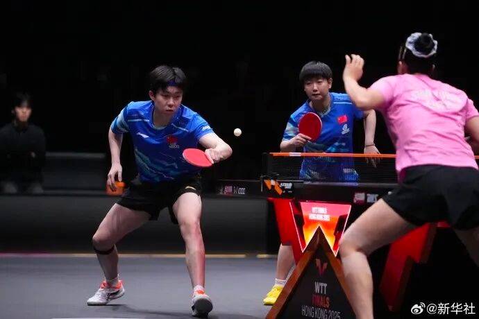 皇冠信用網登1,登2,登3出租_突发！王楚钦因伤退赛皇冠信用網登1,登2,登3出租，林诗栋3-4不敌张本智和，国乒男单无缘决赛