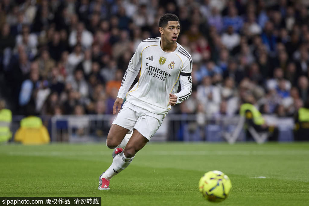 皇冠信用盘登3代理注册_皇马逃过点球争议：阿森西奥推搡引发的舆论风暴