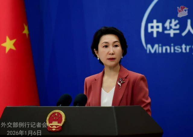 2025-2026赛季英超联赛赛程时间表_联合反美！俄潜艇为油轮护航2025-2026赛季英超联赛赛程时间表，猛烈轰炸美国工厂，中国向全球表态