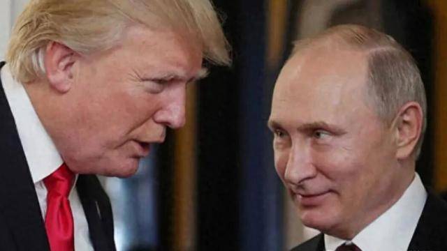 2025-2026赛季英超联赛赛程时间表_联合反美！俄潜艇为油轮护航2025-2026赛季英超联赛赛程时间表，猛烈轰炸美国工厂，中国向全球表态