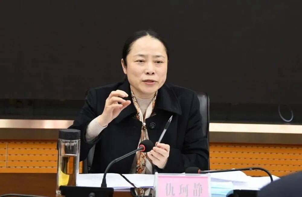 皇冠信用登2代理_湖南通报：邵阳市原副市长仇珂静皇冠信用登2代理，多次在私营企业主公司内部棋牌室、KTV包房进行娱乐活动，费用由对方支付