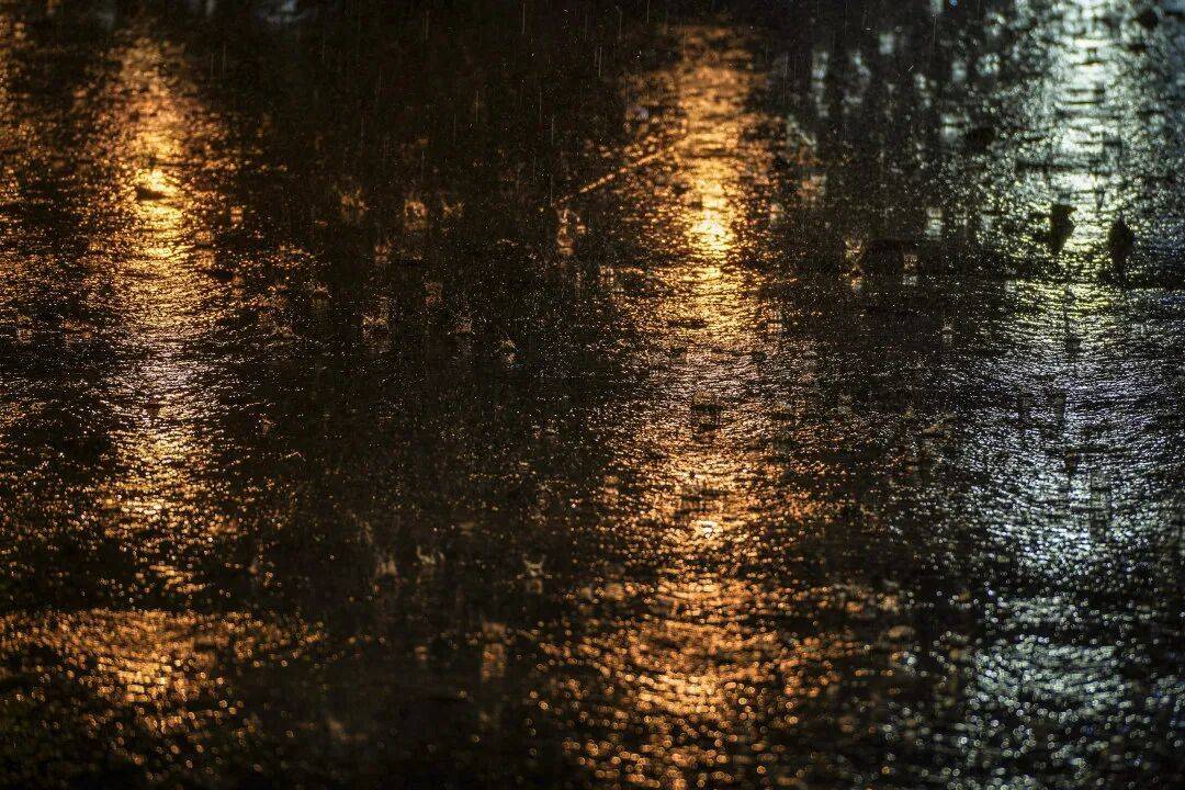 皇冠信用盘如何开户
_中雨大雨暴雨皇冠信用盘如何开户
!广州最高8级大风