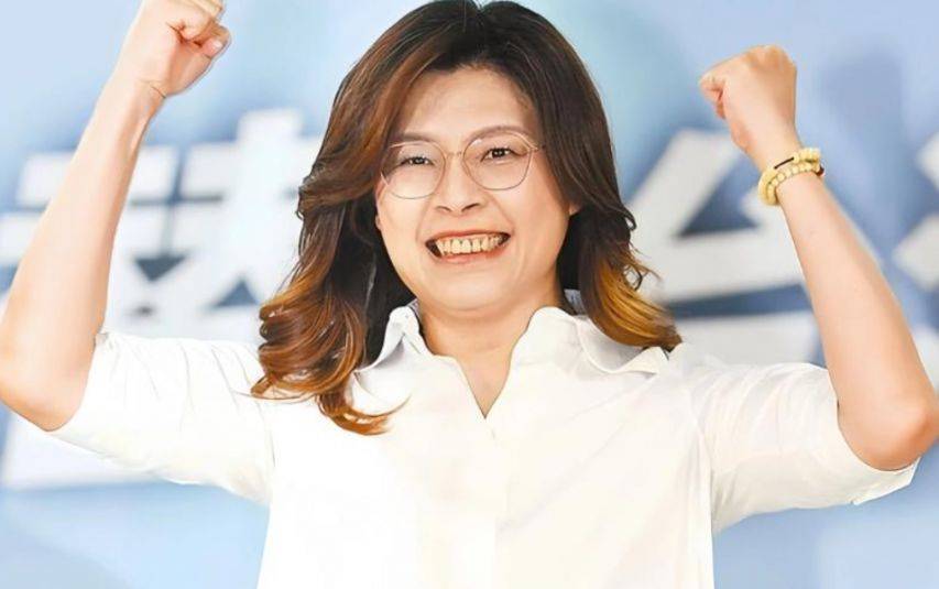 皇冠信用网账号注册_郑丽文亮相人民大会堂皇冠信用网账号注册,马英九的叮嘱她全听进去了?统一势在必得