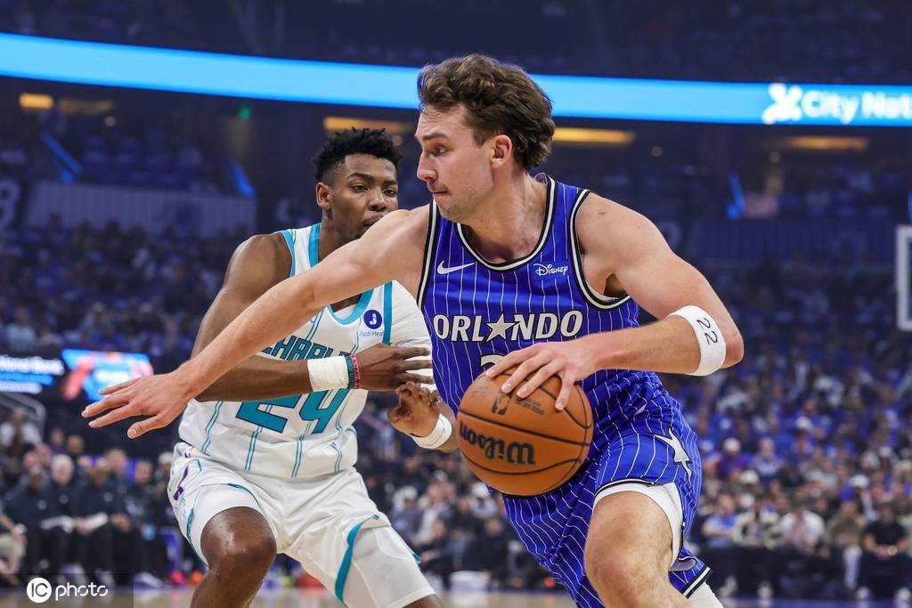 皇冠密码找回_班凯罗25+5+6鲍尔23分 魔术大胜黄蜂晋级季后赛