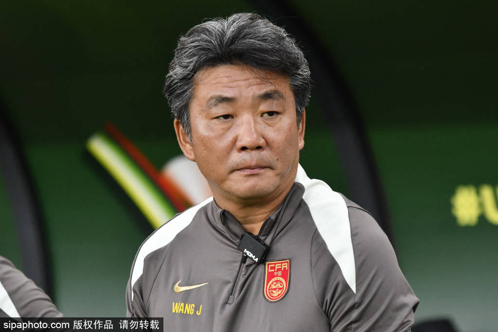 巴西乙组联赛
_于根伟:天津津门虎的保级之路与球员精神的完美结合
