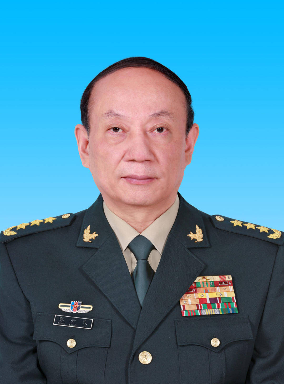 皇冠体育香港
_张升民同志简历